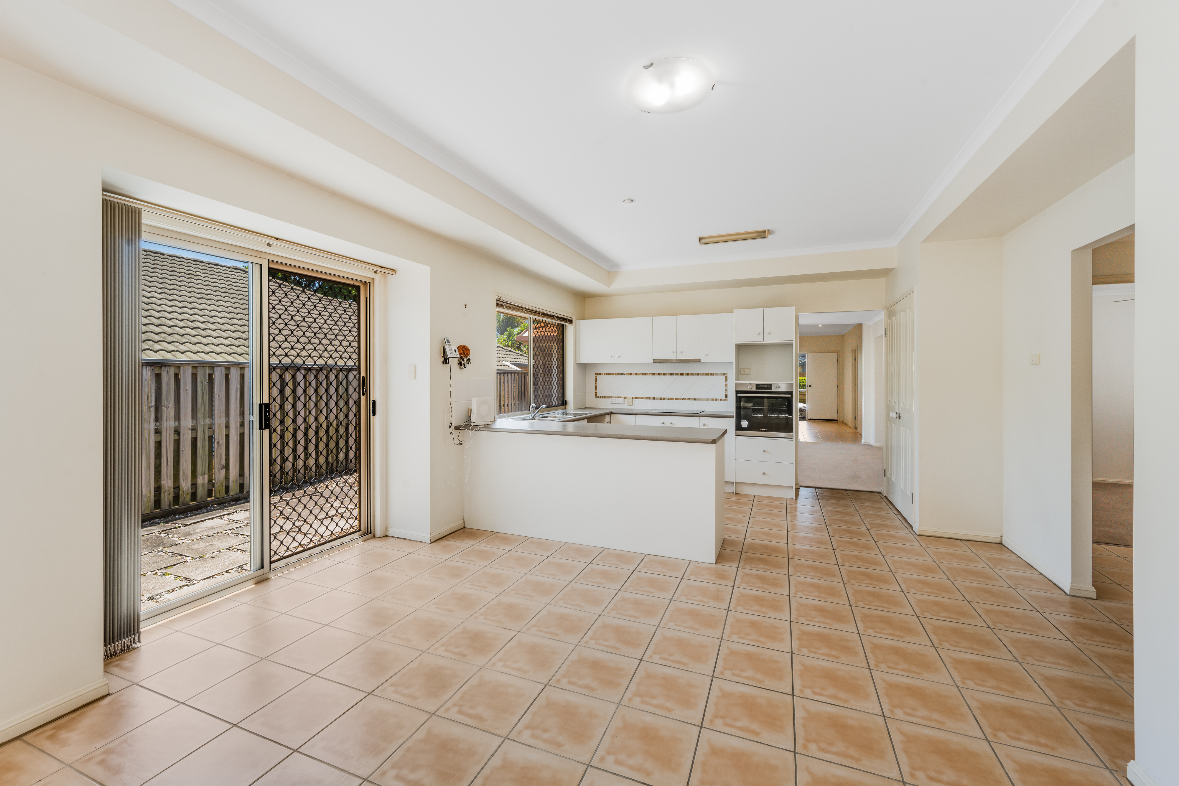 10 DRUMMOND CT, NORTH LAKES QLD 4509, 0 habitaciones, 0 baños, House