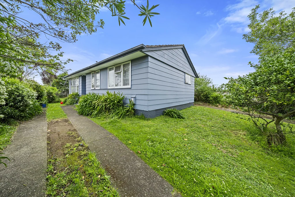 54 Windrush Close, Mangere, Manukau City, Auckland