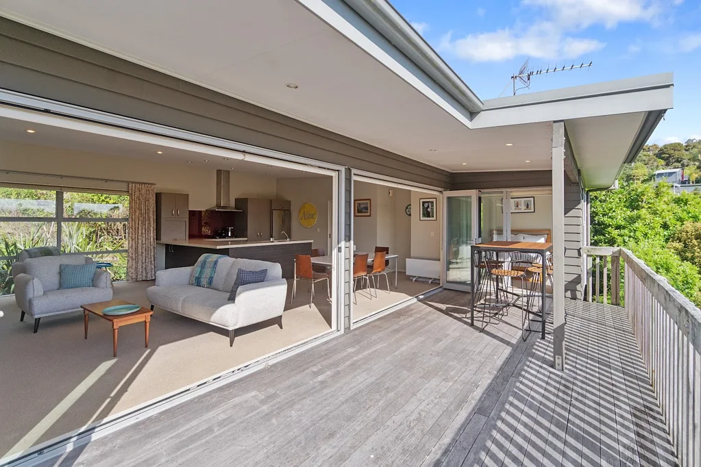 Oneroa 3Kwarto Private, Immaculate & Effortless Living