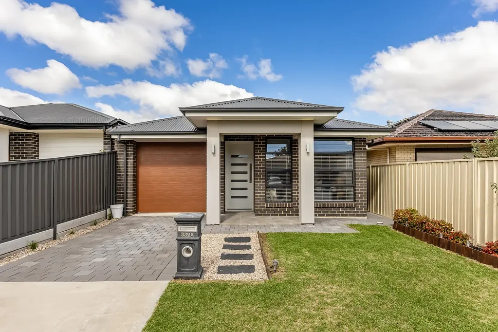 Rostrevor 4部屋 Beautiful Family Living on the Foothills Fringe