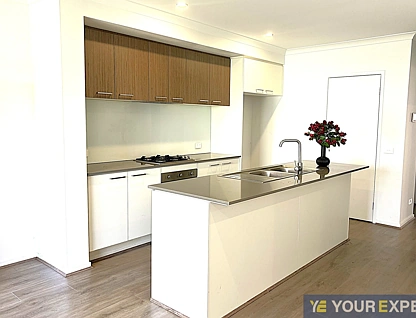 12A Bonette Circuit, Narre Warren South, South East Melbourne, 3 Schlafzimmer, 2 Badezimmer, House