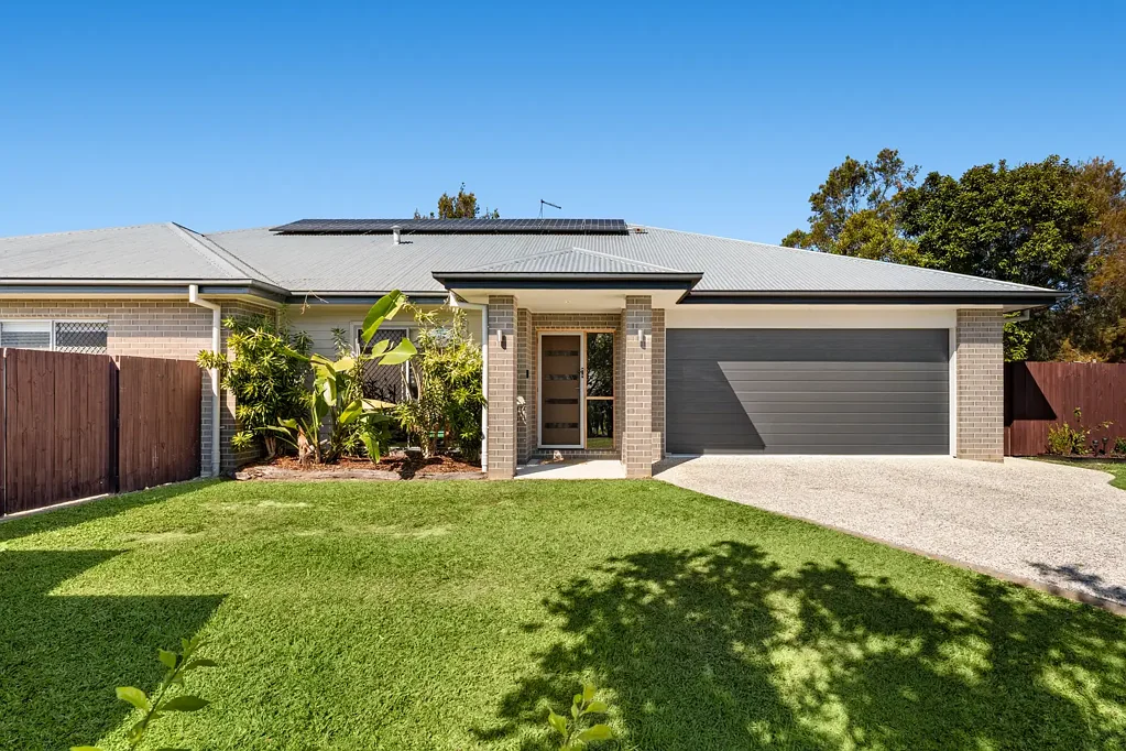 Burpengary 4कमरा Spacious Family Haven - Big Block, Quiet Cul-de-Sac, Contemporary Quality