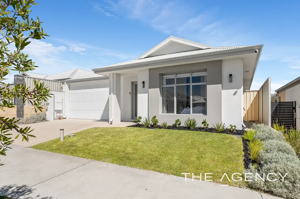 47 Golden Bay Drive, Golden Bay, WA 6174