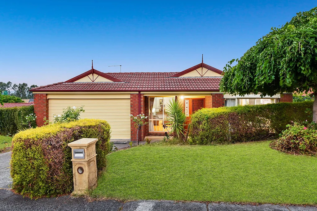 38 Jarryd Crescent, Berwick, VIC 3806