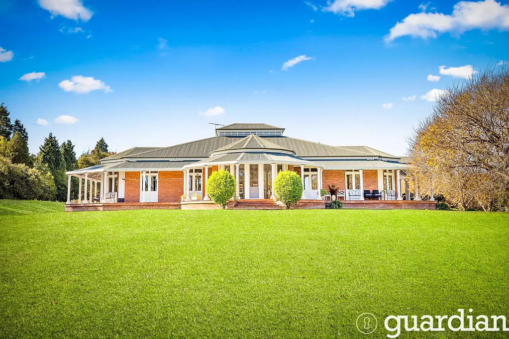 Kenthurst 6غرفة نوم Exquisite 5-Acre Estate in Sought-After Kenthurst