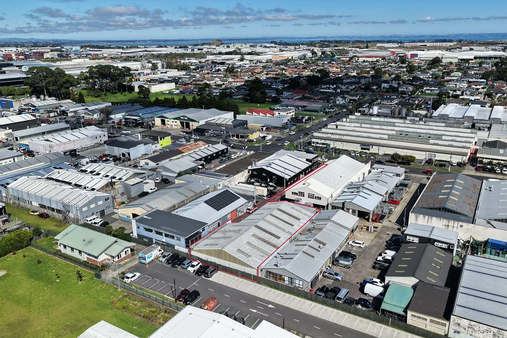 Manukau Affordable warehouse with no body corp fees