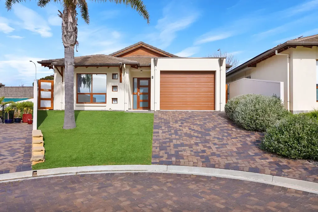 Port Lincoln 3બેડરૂમ Secure Marina Living in Exclusive South Point Estate