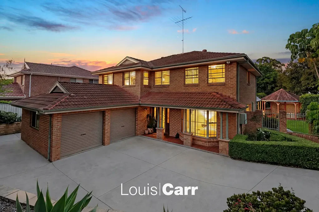 Glenhaven 5 Bedroom Designed for Growing Families Seeking Space and Convenience