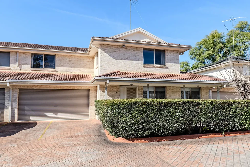 Comfort & Convenience in a Peaceful Complex