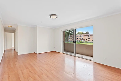 8/165 Willarong Road, Caringbah, NSW 2229, 2 slaapkamers, 1 badkamers, House