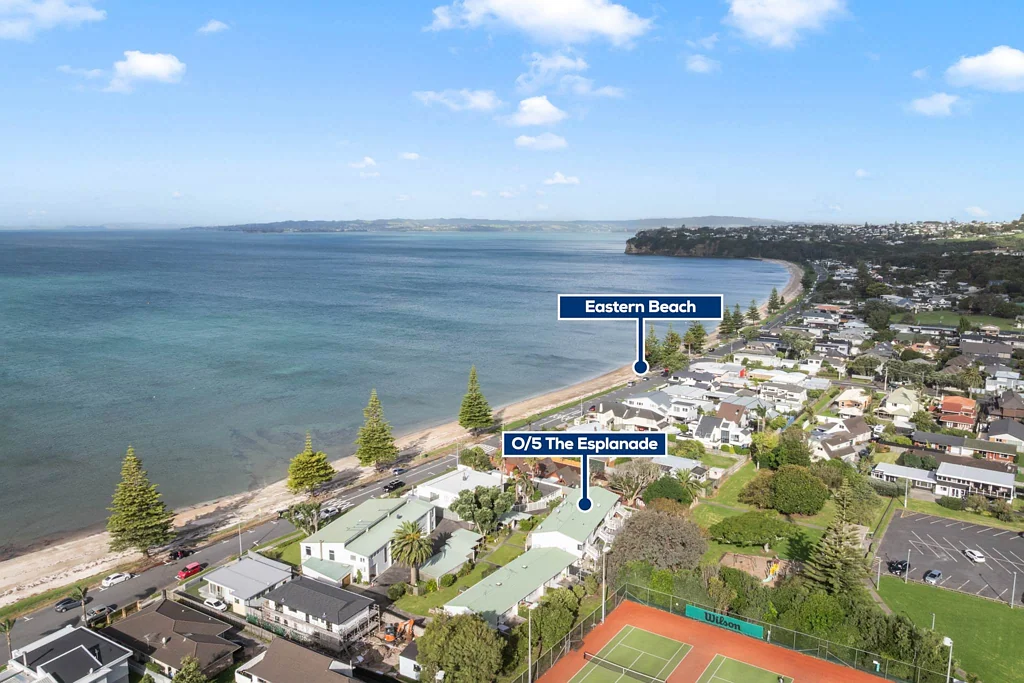 Eastern Beach 1Moenga Offers in Low $700ks Invited!