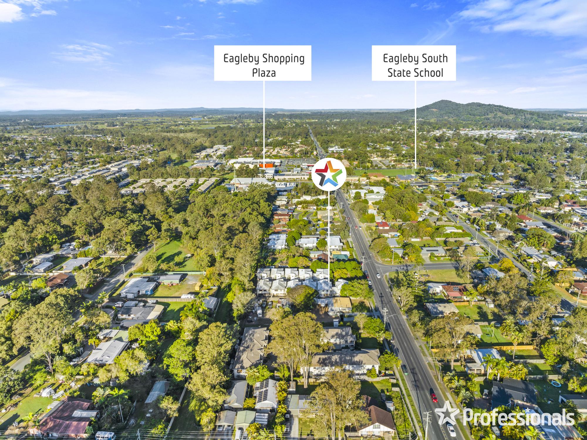 UNIT 8 78-80 RIVER HILLS RD, EAGLEBY QLD 4207, 0 chambres, 0 salles de bain, Townhouse