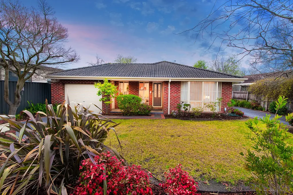 A street front unit in stunning condition