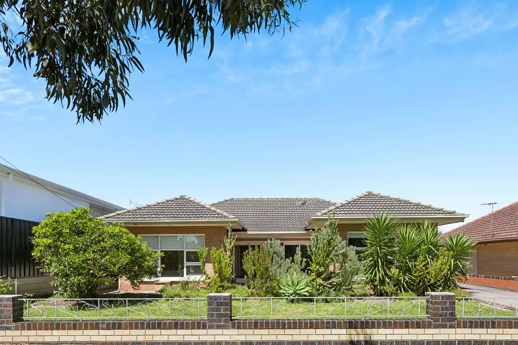 Charming Family Home in Quiet Rostrevor Pocket