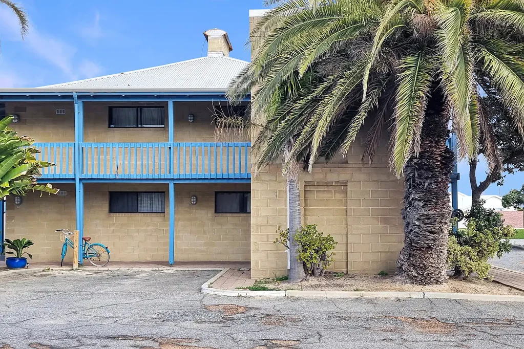 8/6 Cray Street, Lancelin, WA 6044