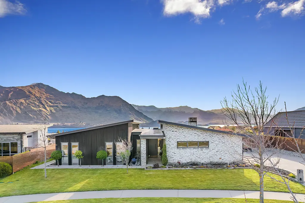 Wanaka 4房  Stunning lake views, exceptional location