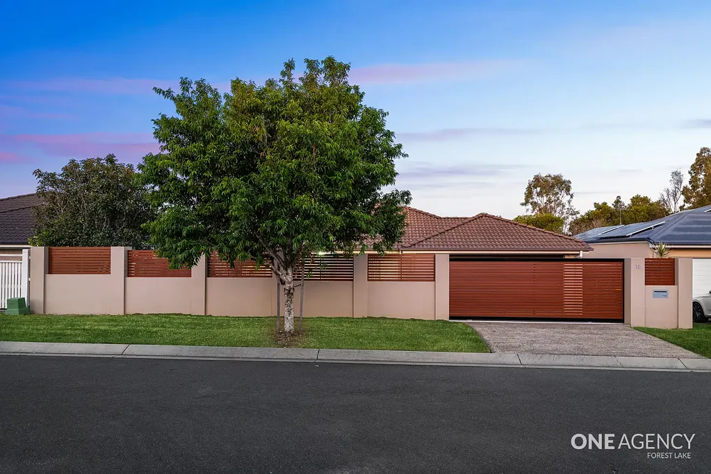 18 Sevenhill Place, Doolandella, QLD 4077