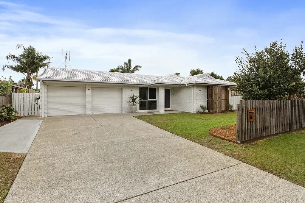Bogangar 3房  Charming Coastal Home with Endless Possibilities