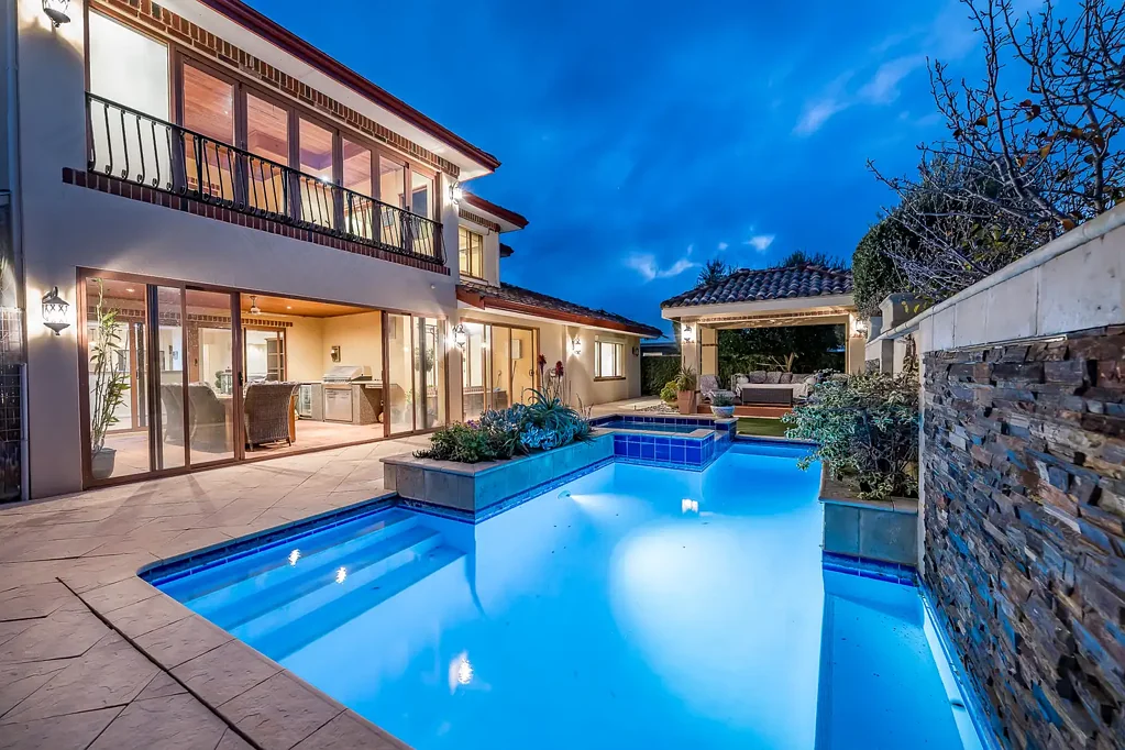 Iluka 4 Bedroom Mediterranean Elegance!