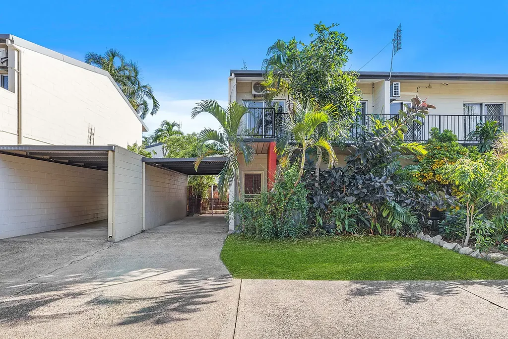 2/132 Dick Ward Drive, Coconut Grove, NT 810