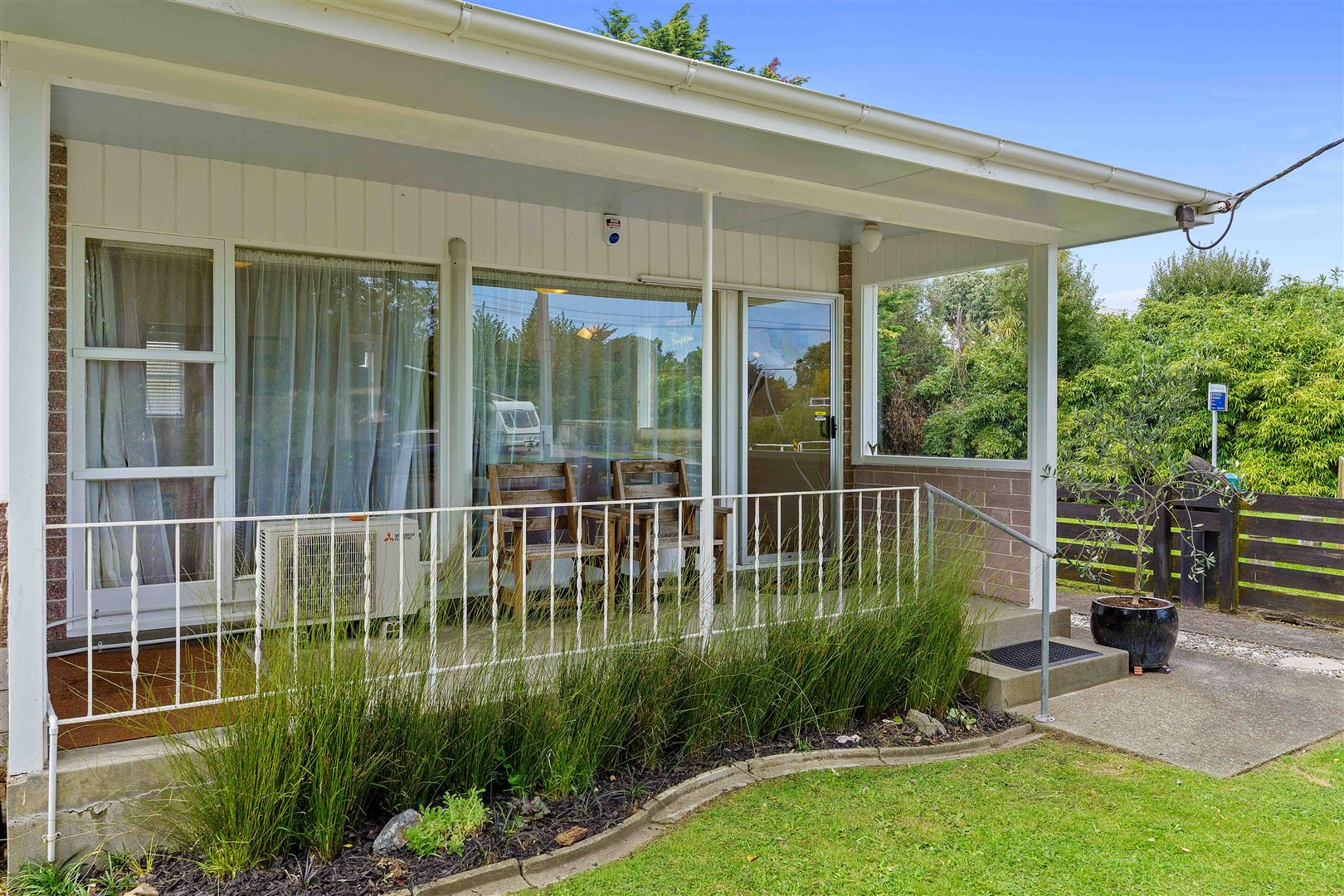 34 Alexander Road, Raumati Beach, Kapiti Coast, 2 Schlafzimmer, 1 Badezimmer