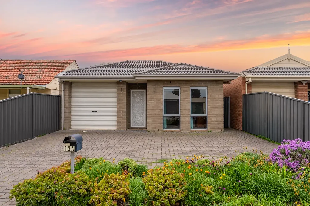 Clovelly Park 3房  Welcome to your modern Clovelly Park retreat