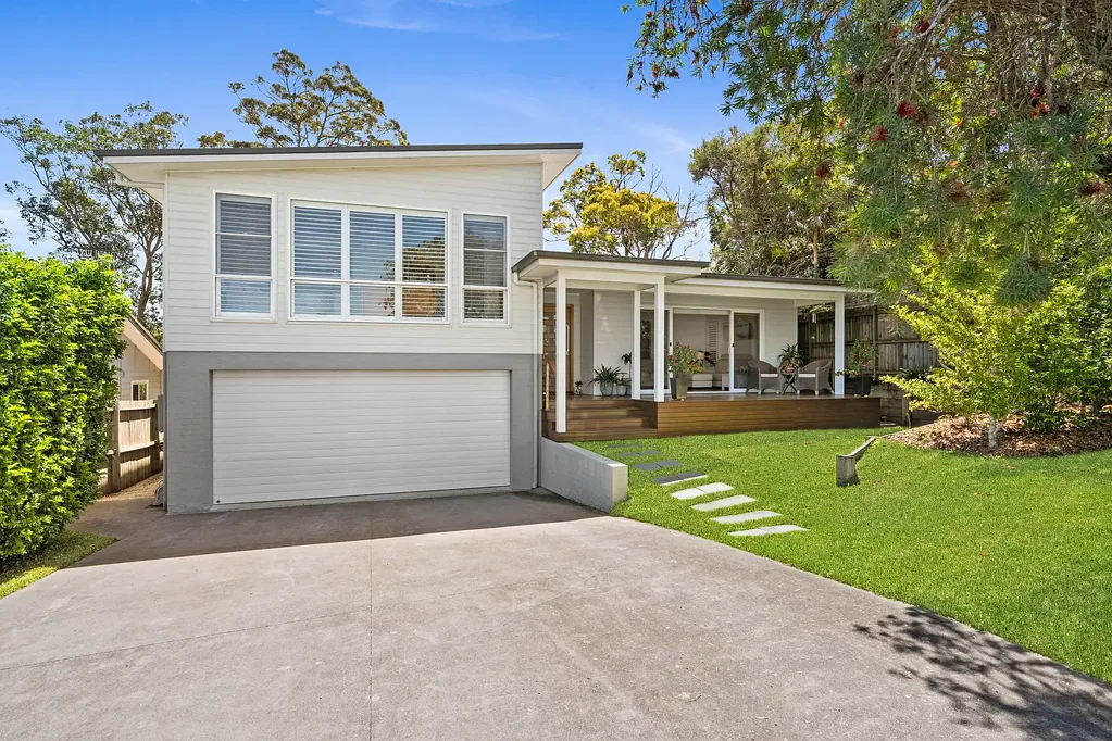 15 Seaview Avenue, Wamberal, NSW 2260