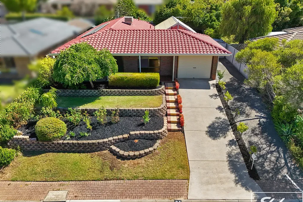 21 Torresan Crescent, Flagstaff Hill, SA 5159
