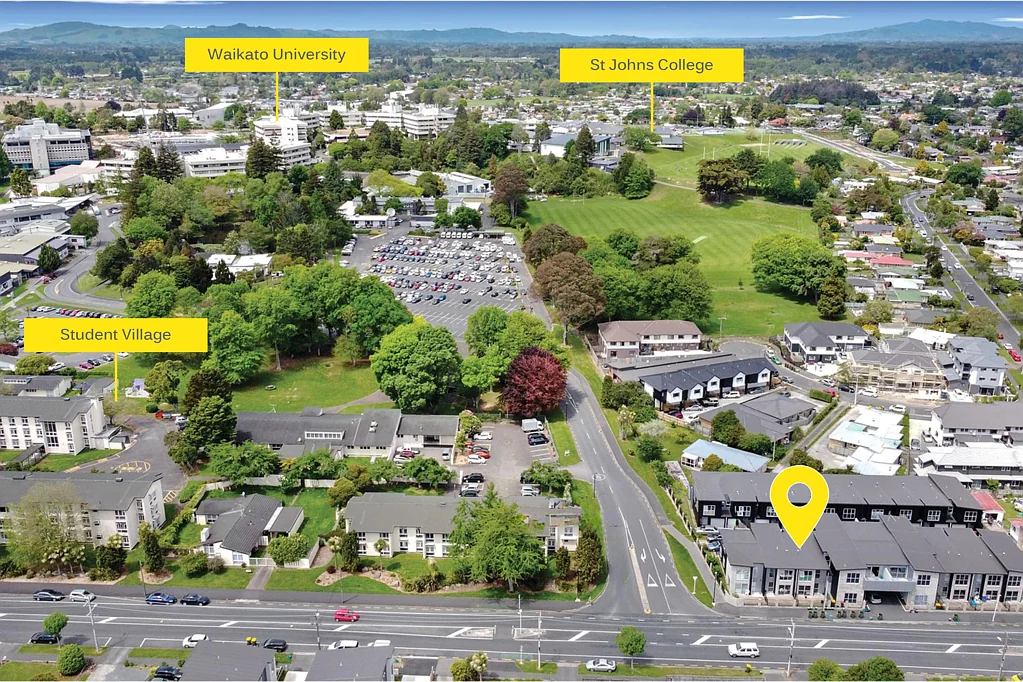 Hillcrest 3Moenga LOCATION. GATE ONE. WAIKATO UNIVERSITY!