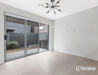 10 Talland Street, Riverstone, Outer Western Sydney, 4 Kuwarto, 3 Banyo, Townhouse