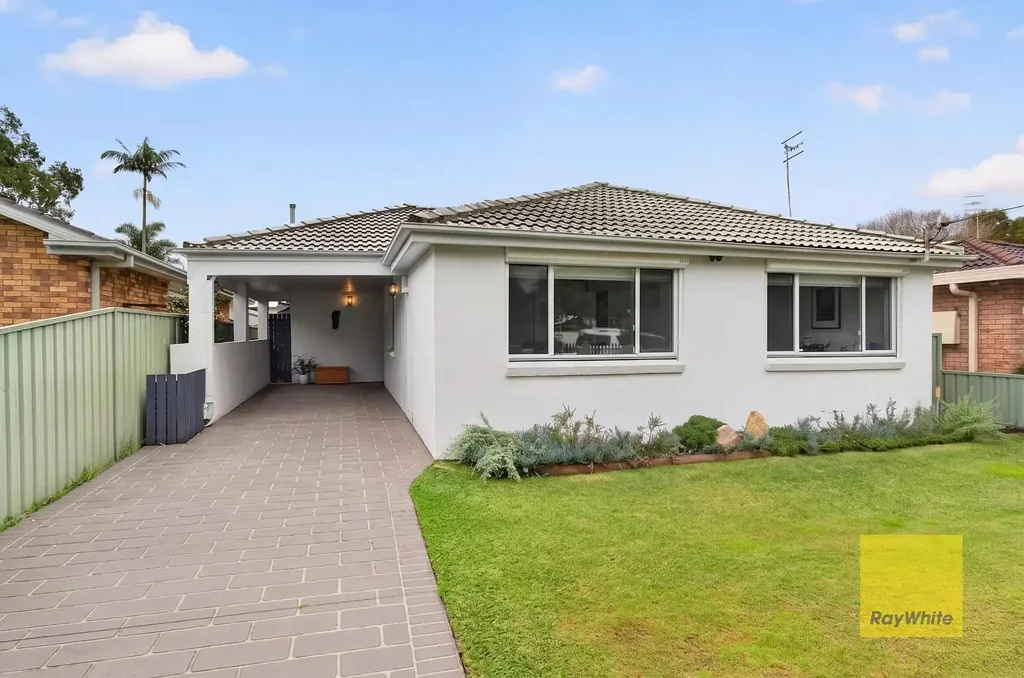 Umina Beach 3غرفة نوم Brick & Tile Family Home & Inground Pool + Rear Lane Access
