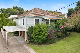 106 Paterson Road, Bolwarra