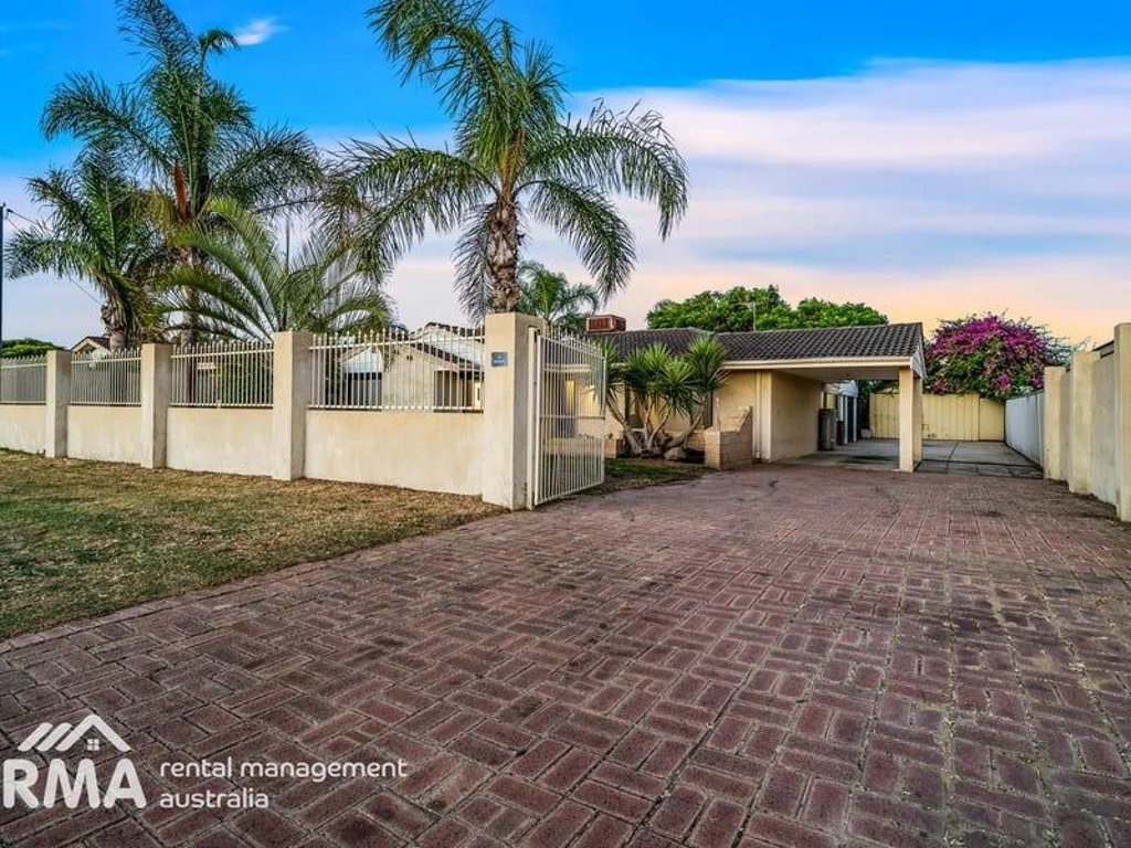 LARGE SHED AND DRIVEWAY!