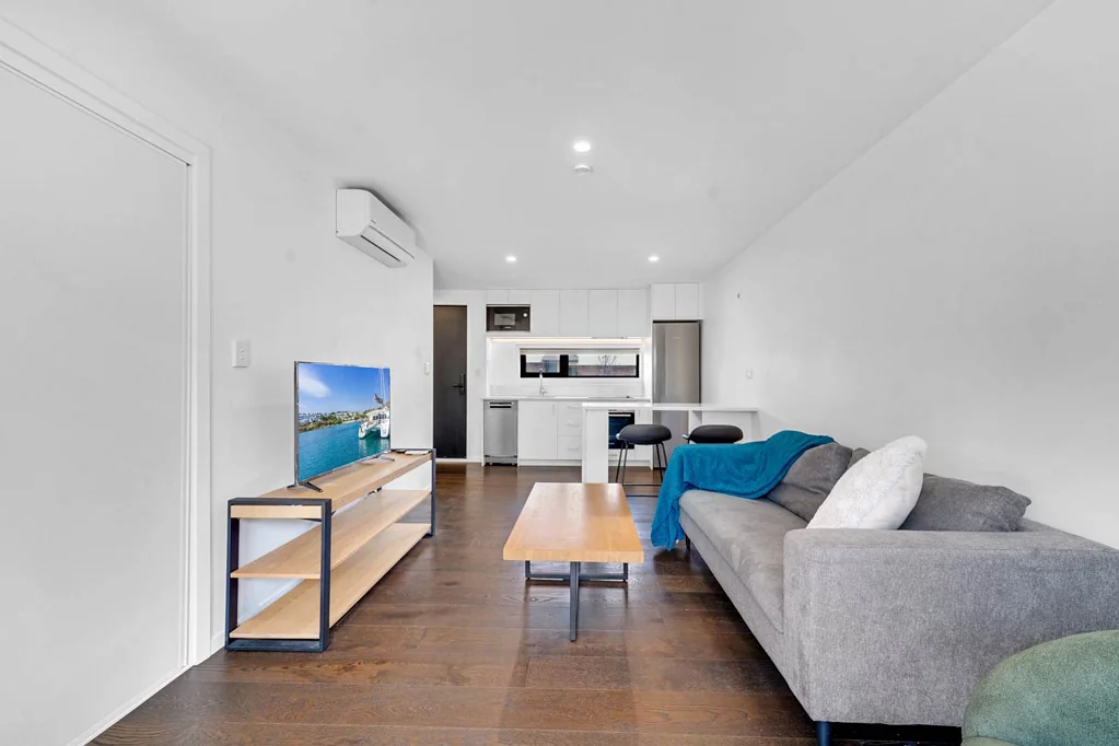 Mangere 2Kwarto Furnished Heaven Awaits – Just Move In!
