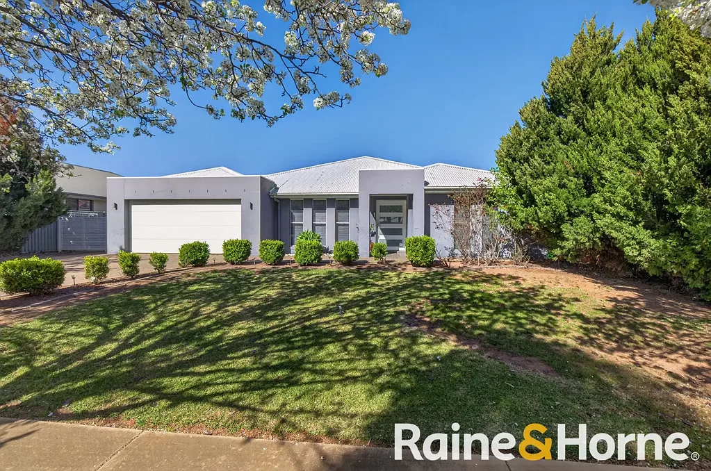 Dubbo 4Zimmer Deluxe Family Home
