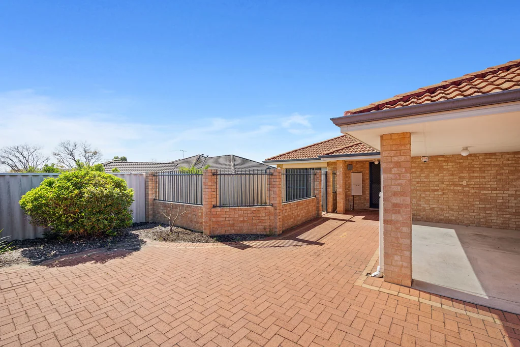 9/14-16 Warwick Street, St James, WA 6102