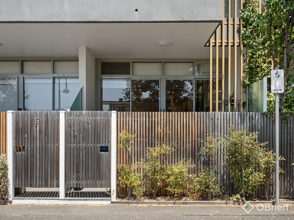 Elwood 1房 Elwood运河边 宁静早餐 私人阳台 全年舒适 安全停车 近咖啡馆 Lifestyle Apartment by the Elwood Canal