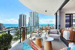 1202/33 Surf Parade, Broadbeach