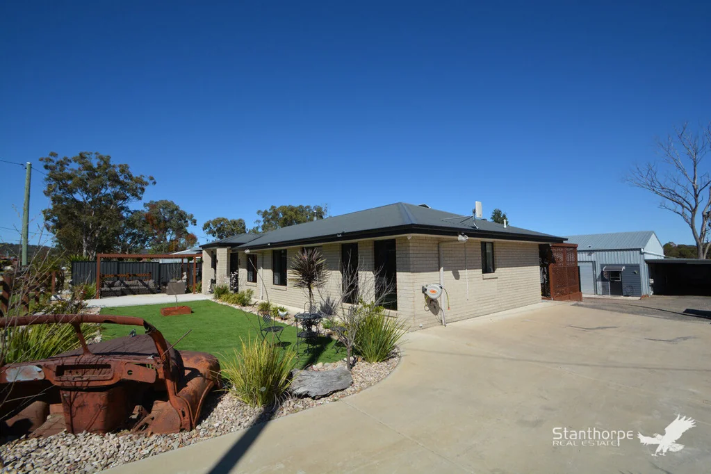 39 Walters Road, Glen Aplin, QLD 4381