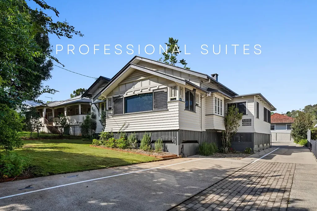 East Lismore 2Zimmer Exceptional Location & Renovation — Charm with Professional Purpose