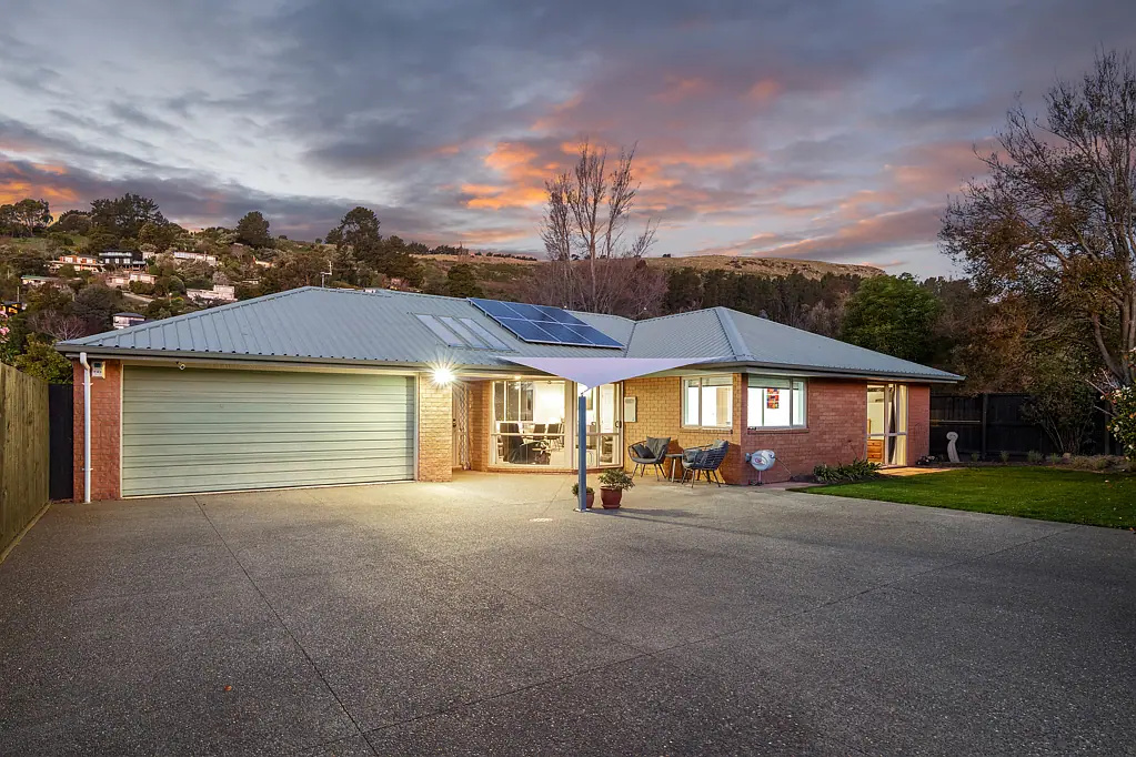 Hillsborough 3બેડરૂમ Sunny hideaway - move in and enjoy