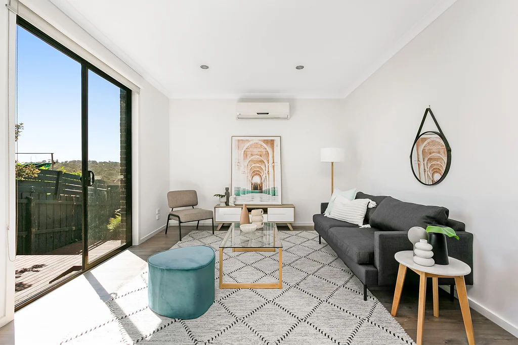 4/96 Darebin Boulevard, Reservoir, VIC 3073