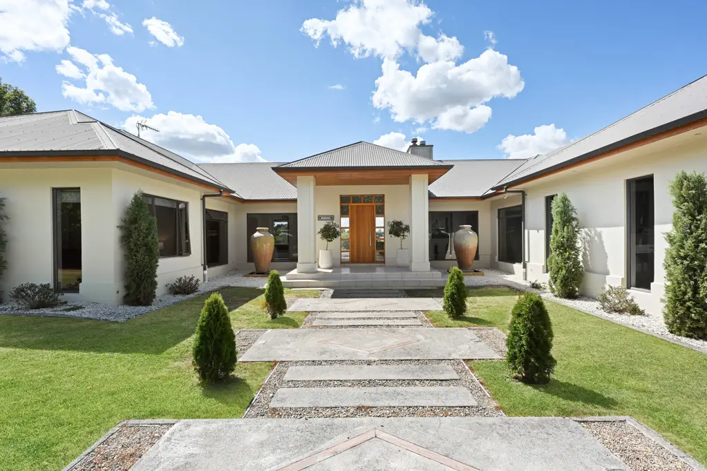 Rukuhia 5房  Private and Tranquil with River Views