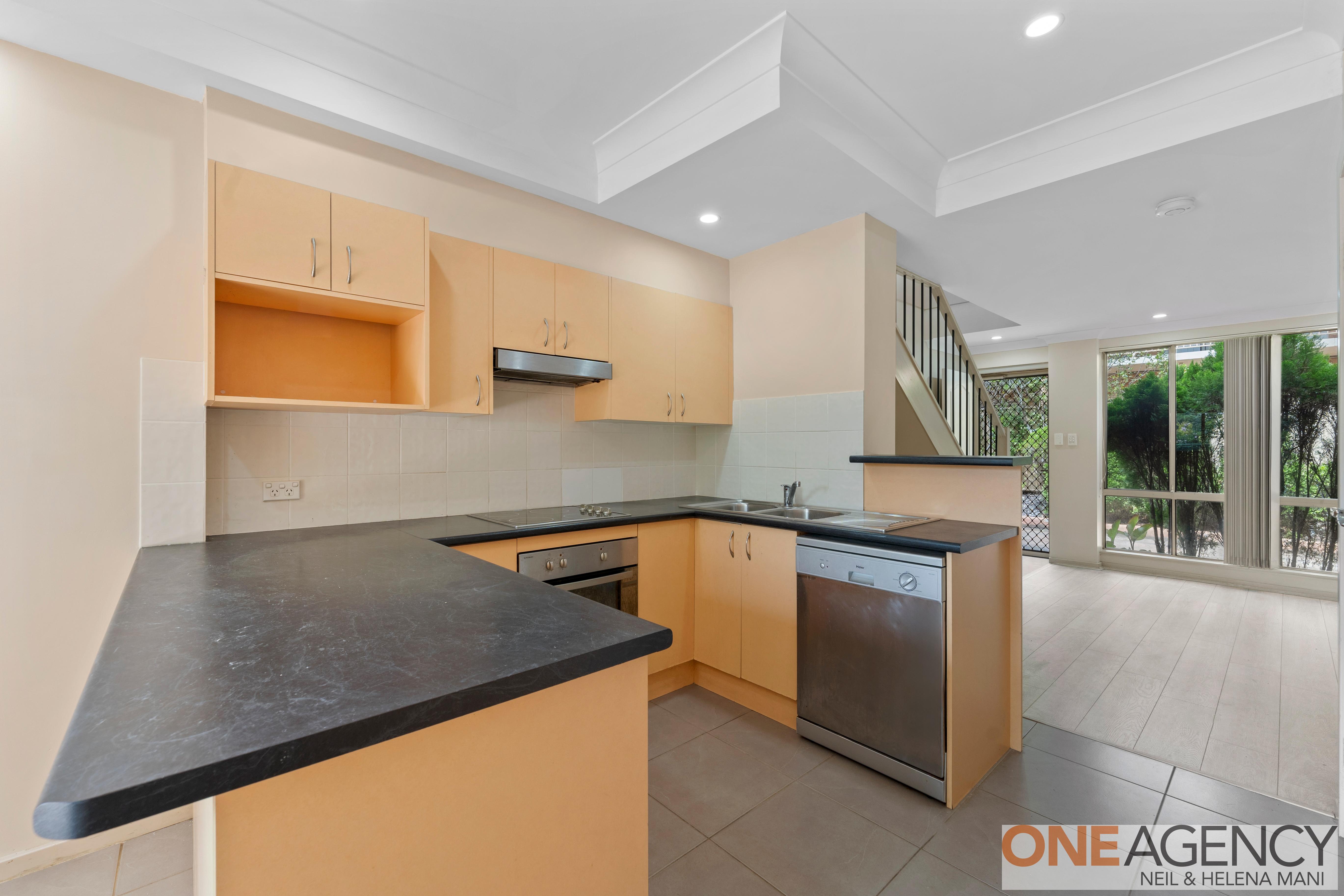 UNIT 12 68-70 DWYER ST, NORTH GOSFORD NSW 2250, 0部屋, 0バスルーム, Townhouse