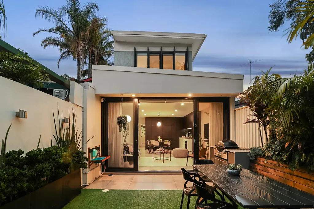 77 Albermarle Street, Newtown, NSW 2042