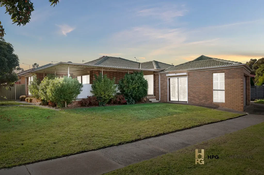 Tullamarine 3ห้องนอน Solid Home, Standout Position