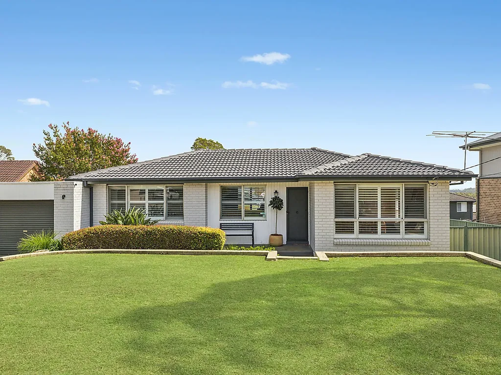 15 Dural Crescent, Engadine, NSW 2233