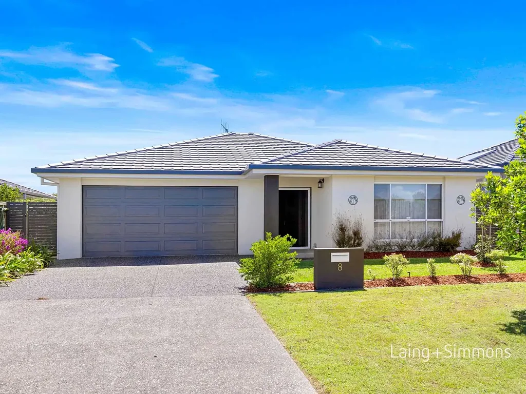 8 Songbird Circuit, Port Macquarie, NSW 2444