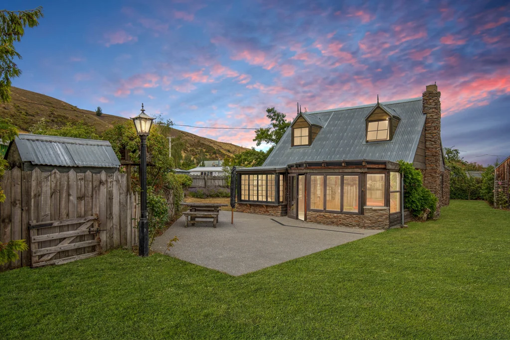 21 Dunstan Street, Clyde, Central Otago, Otago