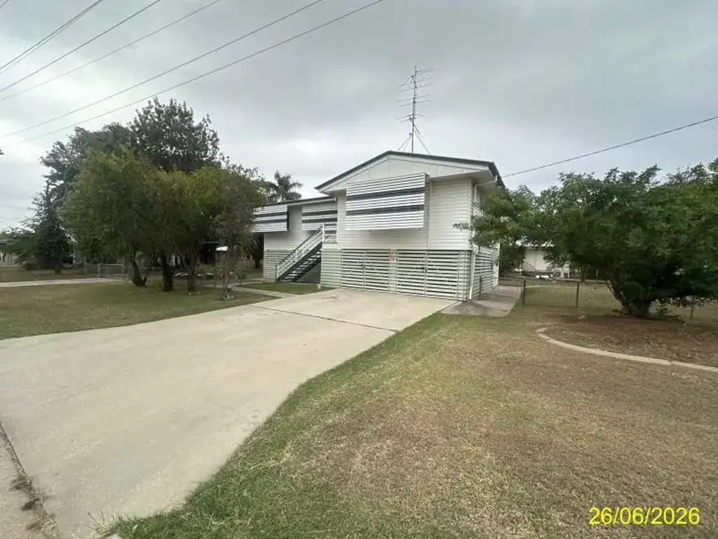 Highset Home with plenty of room